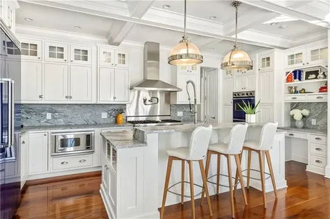 231 Carnegie Harbor Drive Portsmouth RI 02871