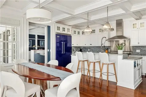 231 Carnegie Harbor Drive Portsmouth RI 02871