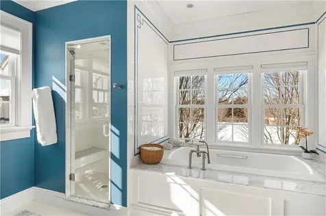 231 Carnegie Harbor Drive Portsmouth RI 02871