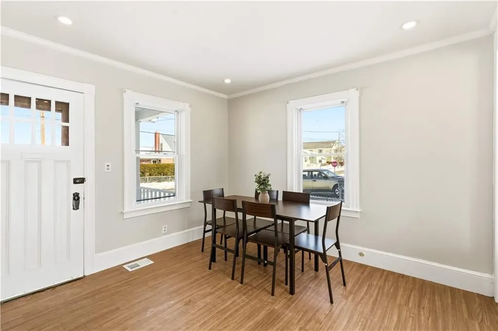 141 Hanover Avenue Pawtucket RI 02861