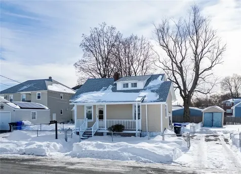 141 Hanover Avenue Pawtucket RI 02861