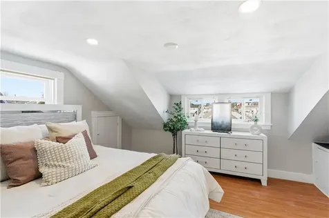 141 Hanover Avenue Pawtucket RI 02861