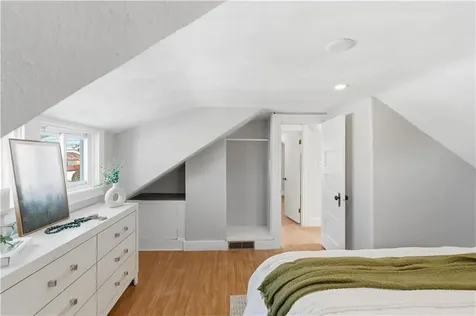 141 Hanover Avenue Pawtucket RI 02861