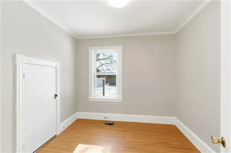 141 Hanover Avenue Pawtucket RI 02861