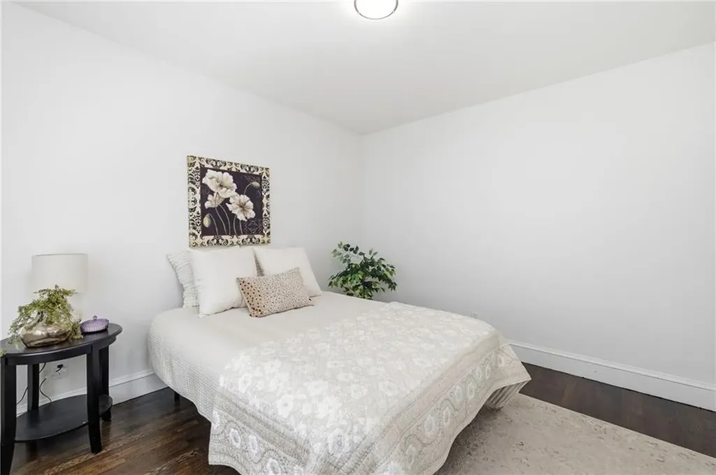 53 Oriole Avenue Pawtucket RI 02860