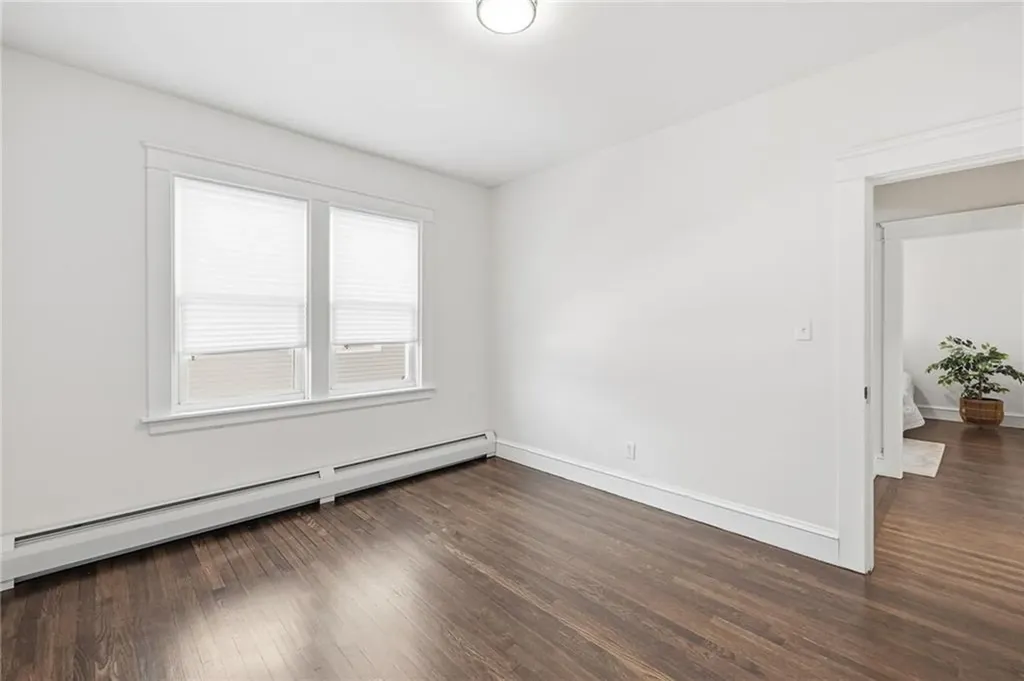 53 Oriole Avenue Pawtucket RI 02860