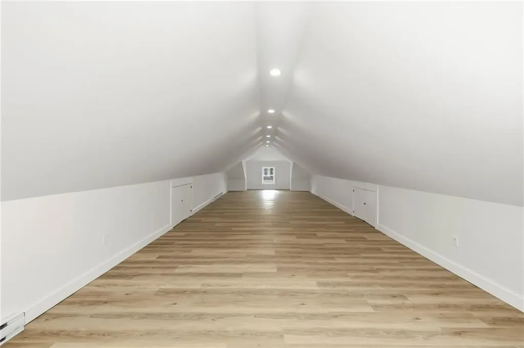 53 Oriole Avenue Pawtucket RI 02860