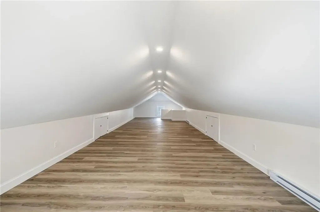 53 Oriole Avenue Pawtucket RI 02860