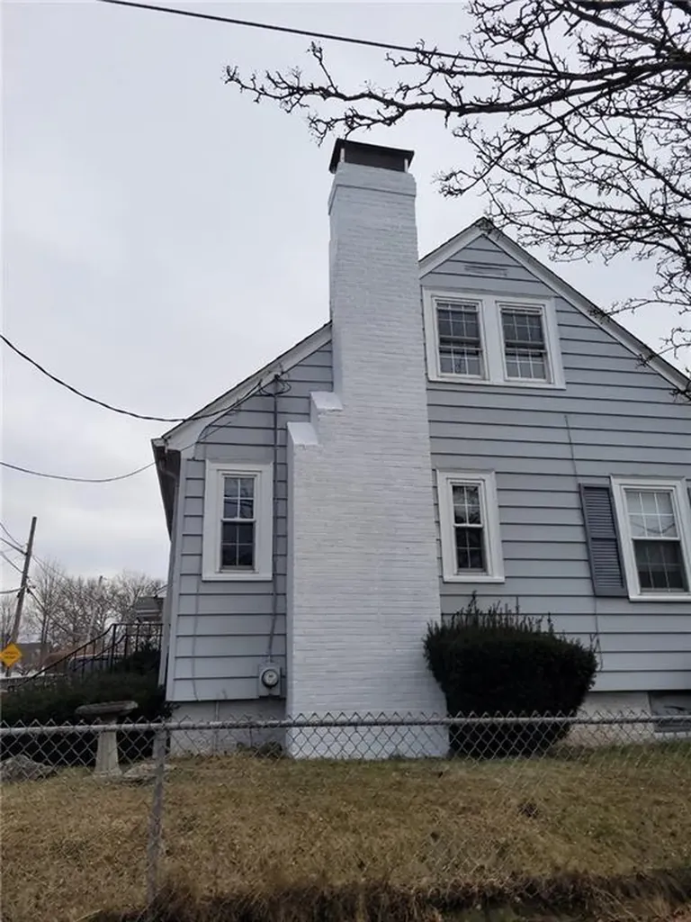 36 Walton Street Providence RI 02908