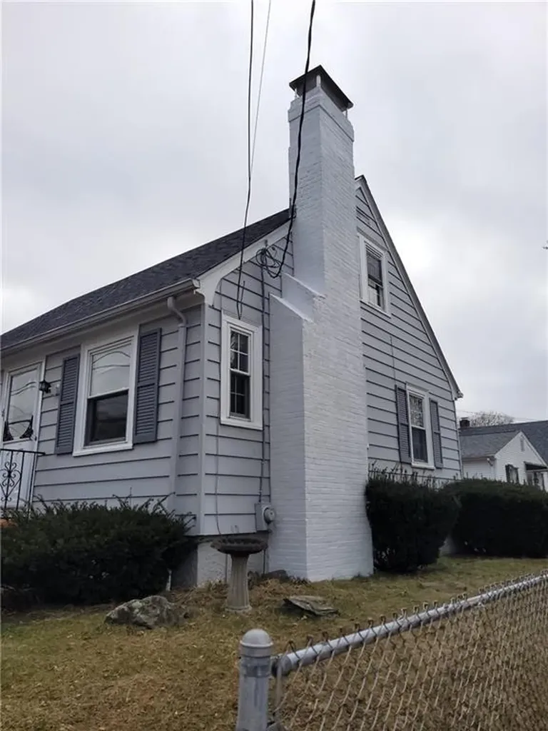 36 Walton Street Providence RI 02908