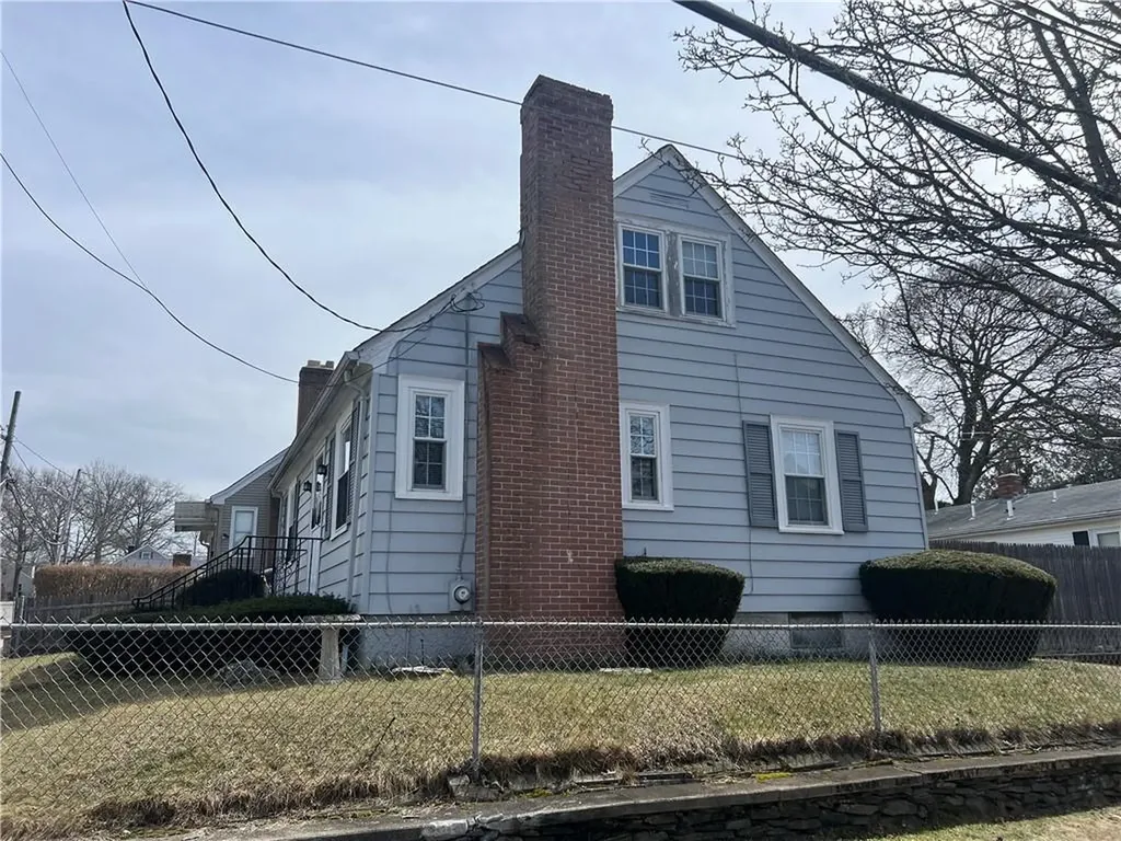 36 Walton Street Providence RI 02908