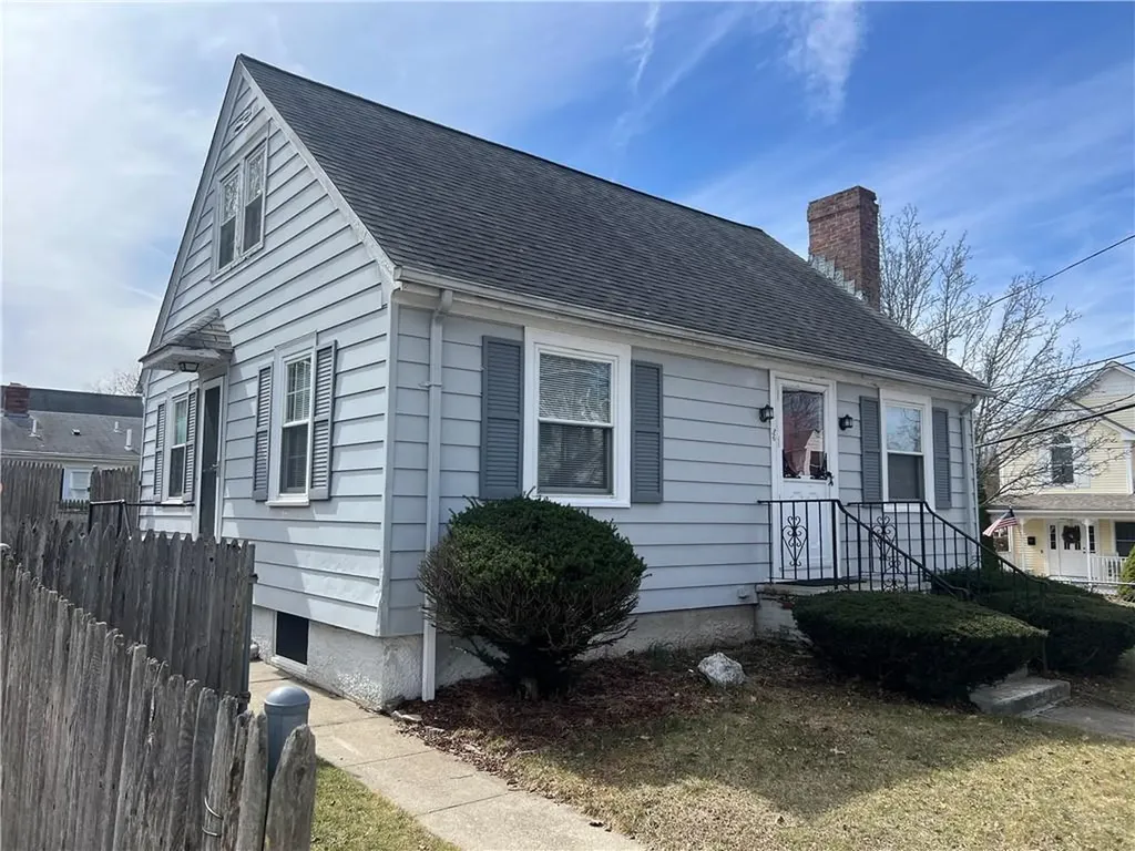 36 Walton Street Providence RI 02908