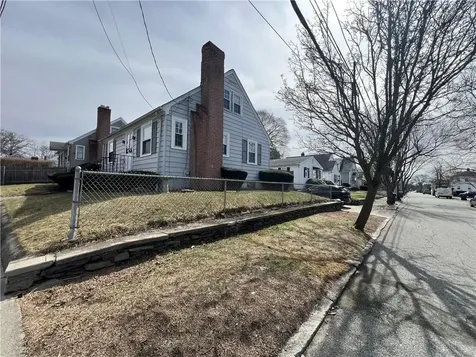 36 Walton Street Providence RI 02908