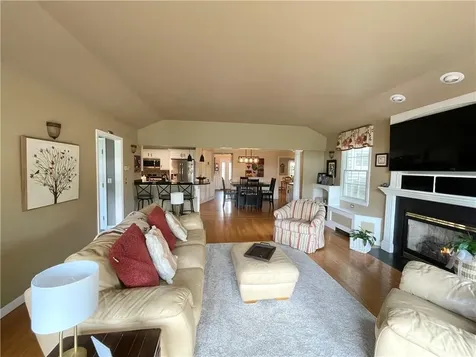 5 Victoria Lane Rehoboth MA 02769