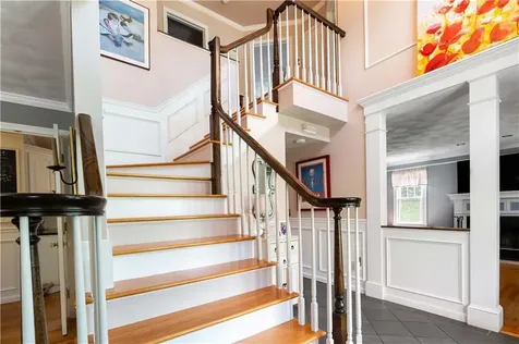 5 Victoria Lane Rehoboth MA 02769