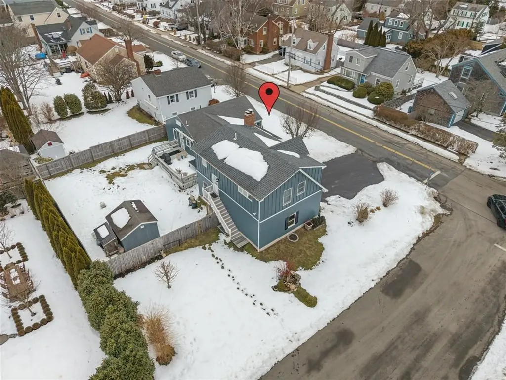 97 Eustis Avenue Newport RI 02840