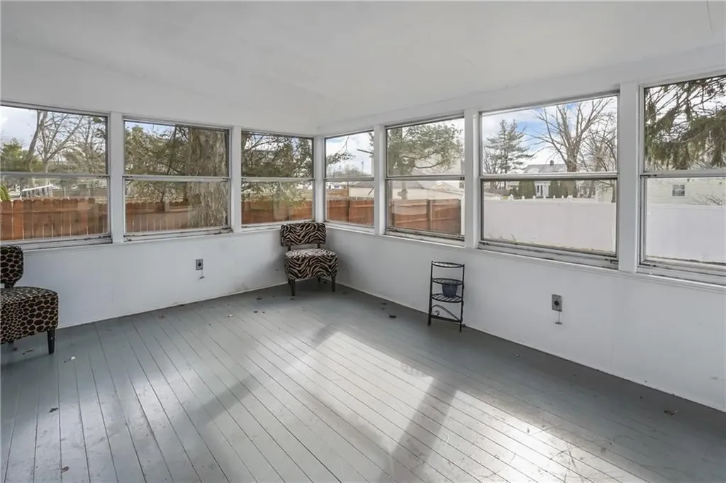 18 Sevilla Avenue Warwick RI 02889