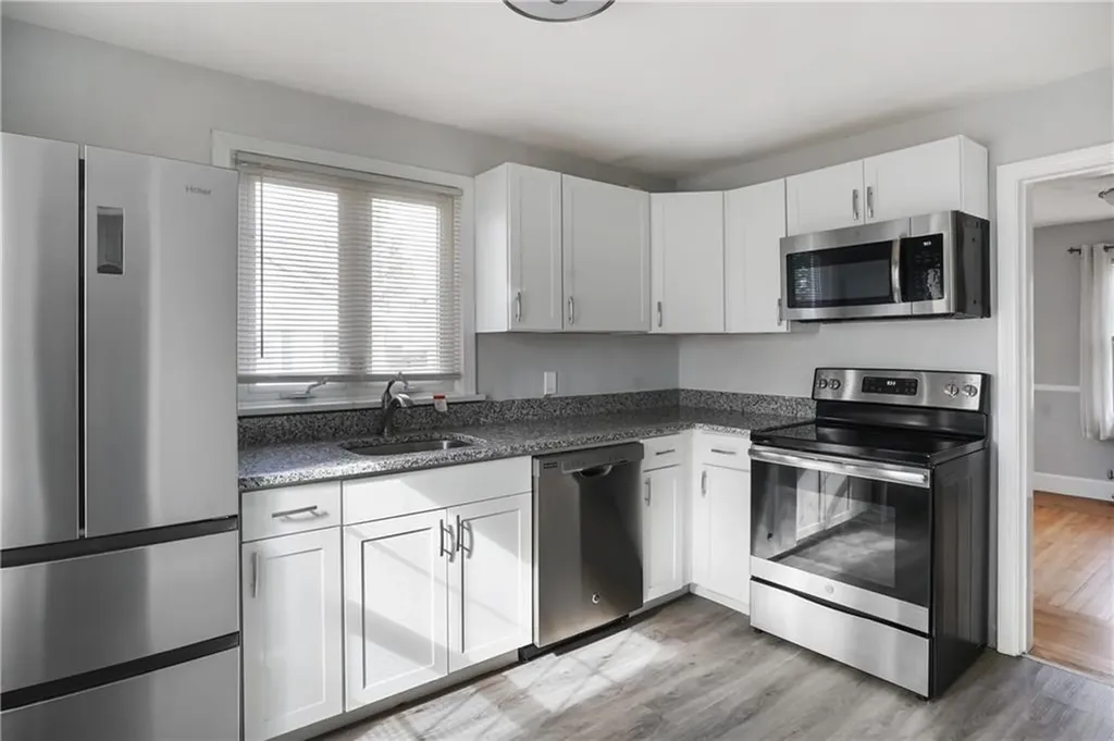 18 Sevilla Avenue Warwick RI 02889