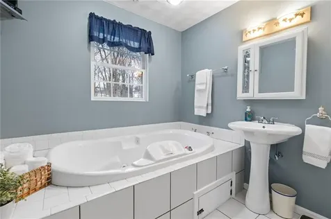 15 Gilcrest Drive West Warwick RI 02893