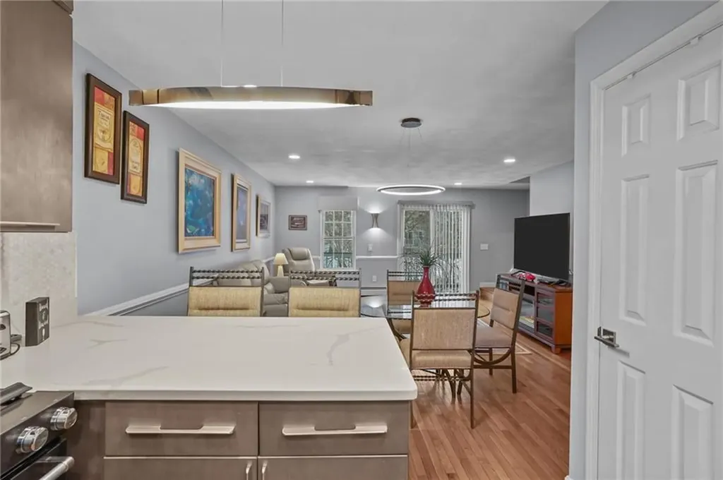 565 Quaker Lane West Warwick RI 02893