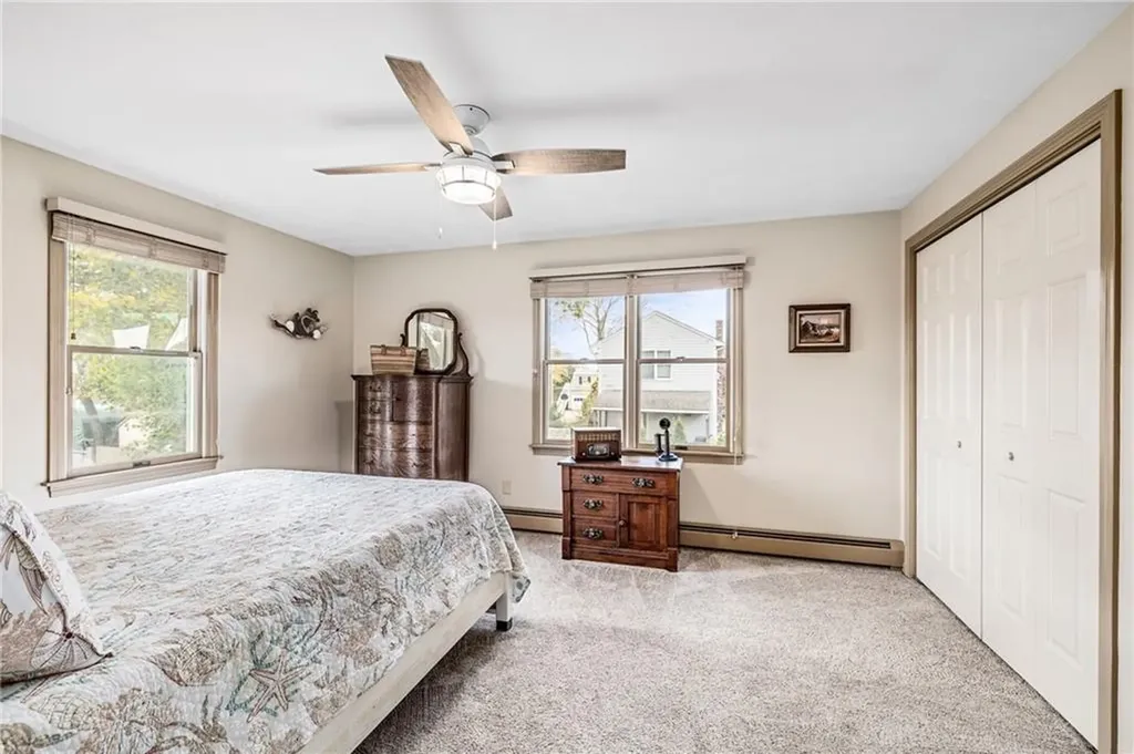 66 Islington Avenue Portsmouth RI 02871