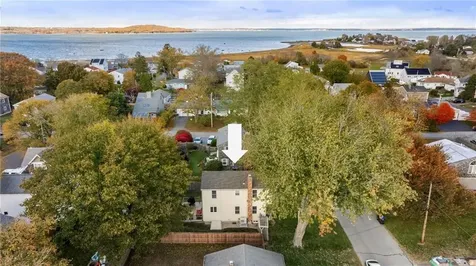 66 Islington Avenue Portsmouth RI 02871