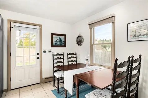 66 Islington Avenue Portsmouth RI 02871