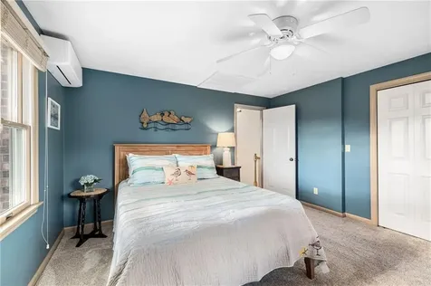 66 Islington Avenue Portsmouth RI 02871