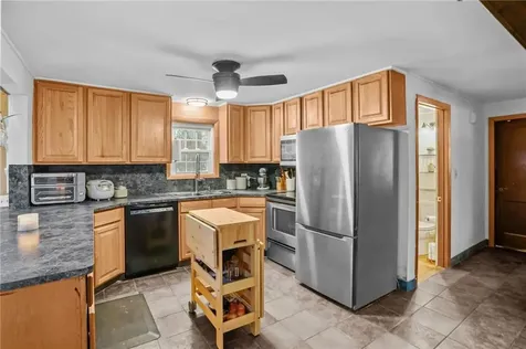 168 Knotty Oak Road Coventry RI 02816