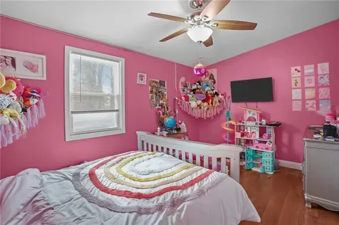 20 Darrow Drive Warwick RI 02886