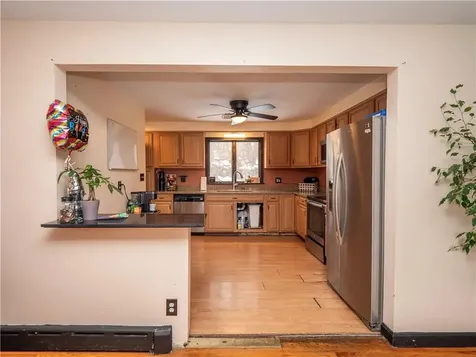 22 Maple Drive Portsmouth RI 02871