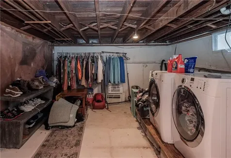 22 Maple Drive Portsmouth RI 02871