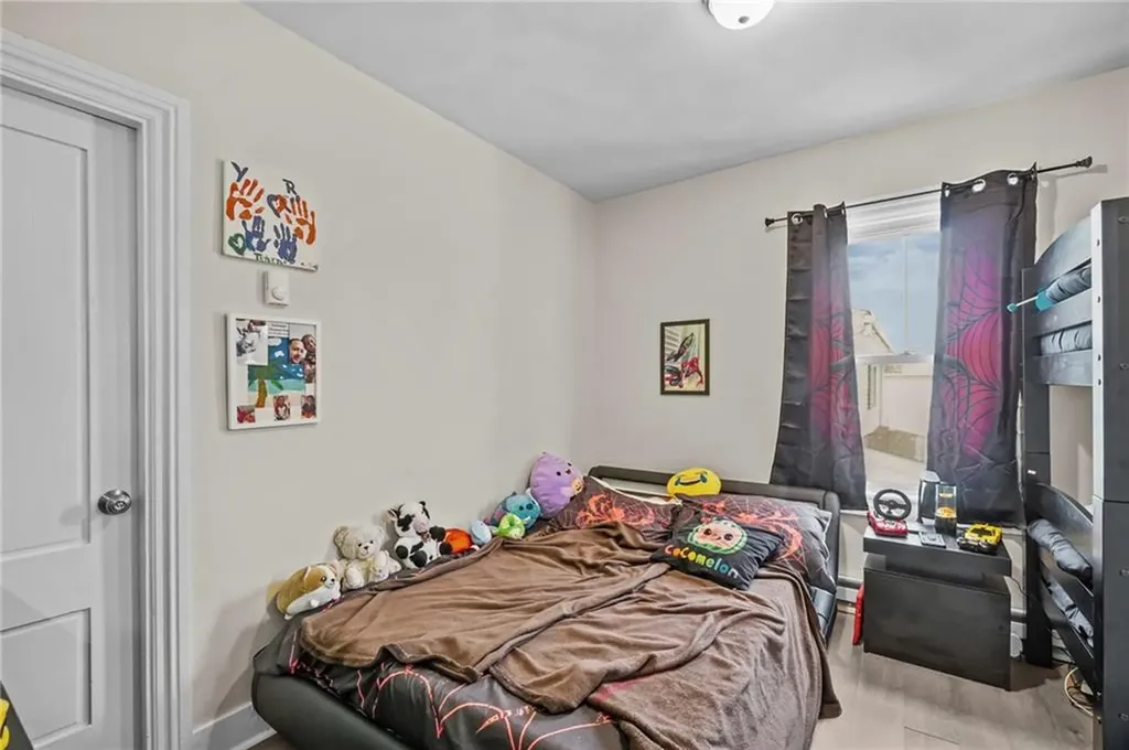 35 Laurel Street Pawtucket RI 02860
