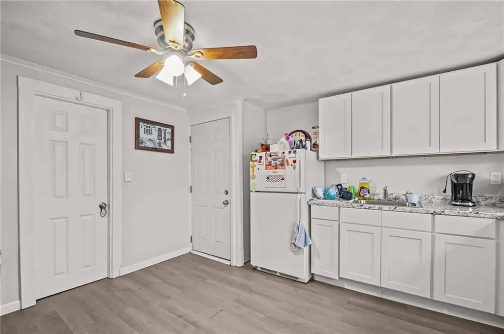35 Laurel Street Pawtucket RI 02860