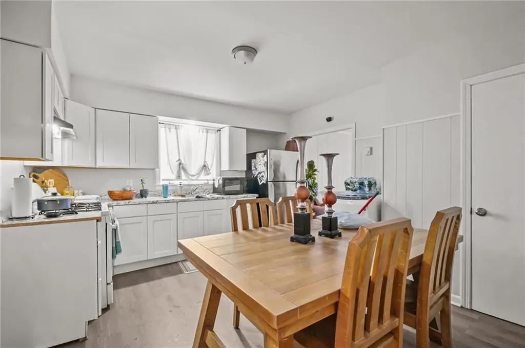 35 Laurel Street Pawtucket RI 02860