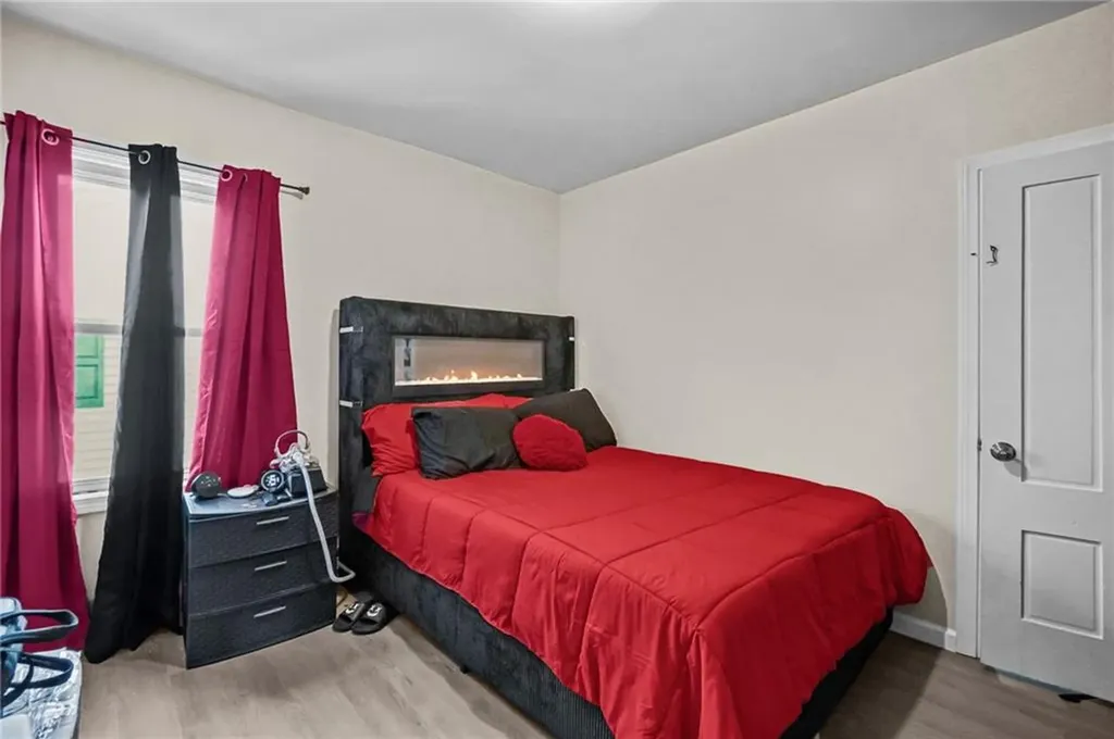 35 Laurel Street Pawtucket RI 02860