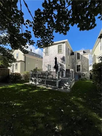 21 Connection Street Newport RI 02840