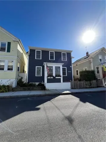 21 Connection Street Newport RI 02840