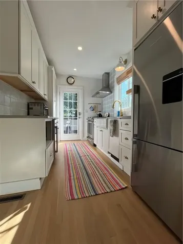 21 Connection Street Newport RI 02840