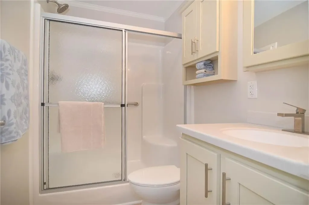 18 Comfort Lane South Kingstown RI 02879