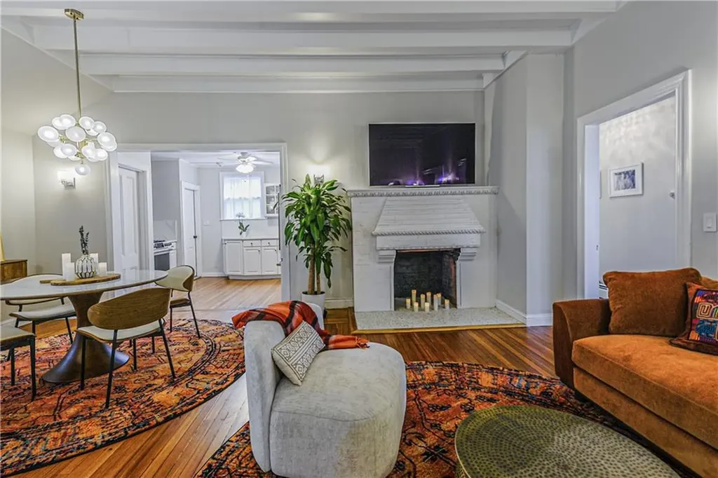 7 Mount Vernon Street Newport RI 02840