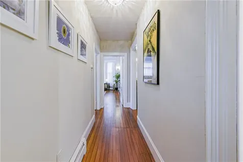 7 Mount Vernon Street Newport RI 02840