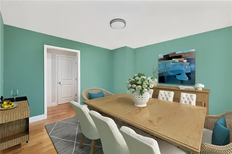 311 Capron Farm Drive Warwick RI 02886