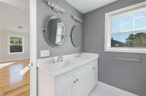 311 Capron Farm Drive Warwick RI 02886