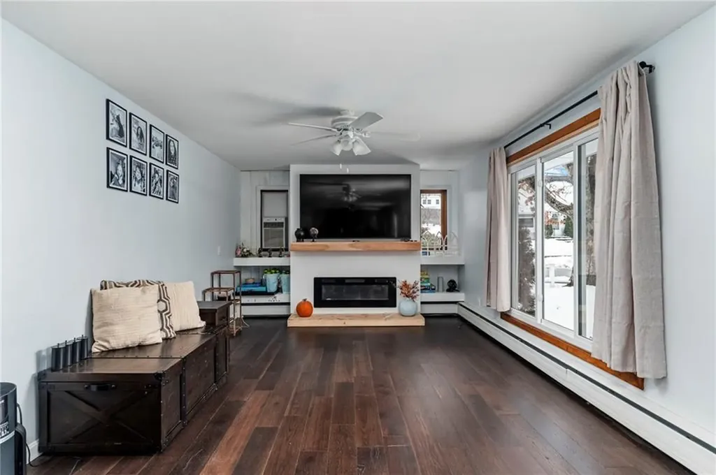 42 Woodland Drive West Warwick RI 02893