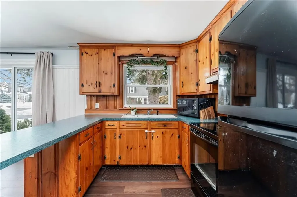 42 Woodland Drive West Warwick RI 02893