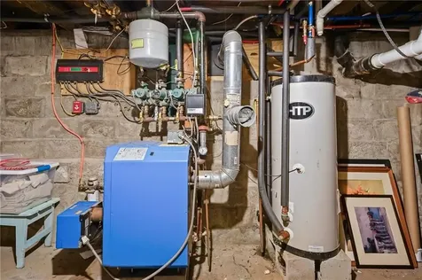 78 Gervais Street Coventry RI 02816