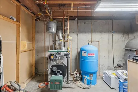 173 Hopkins Hill Road Coventry RI 02816