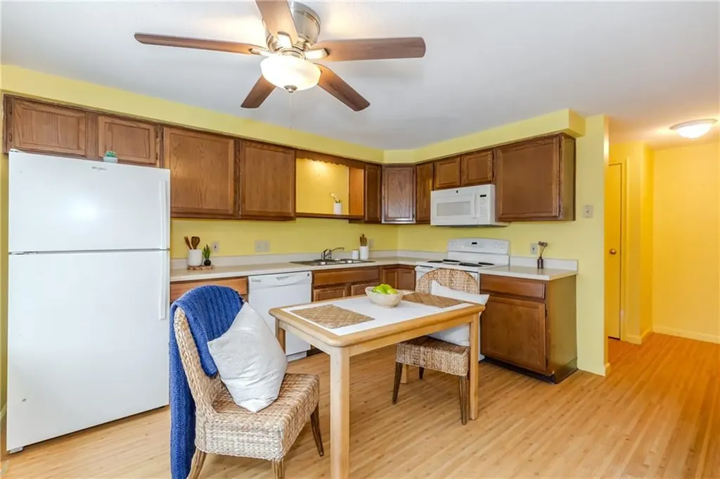 200 Post Road Warwick RI 02888