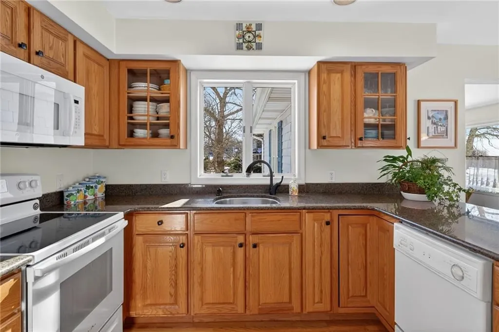 19 Wicklow Road Westerly RI 02891